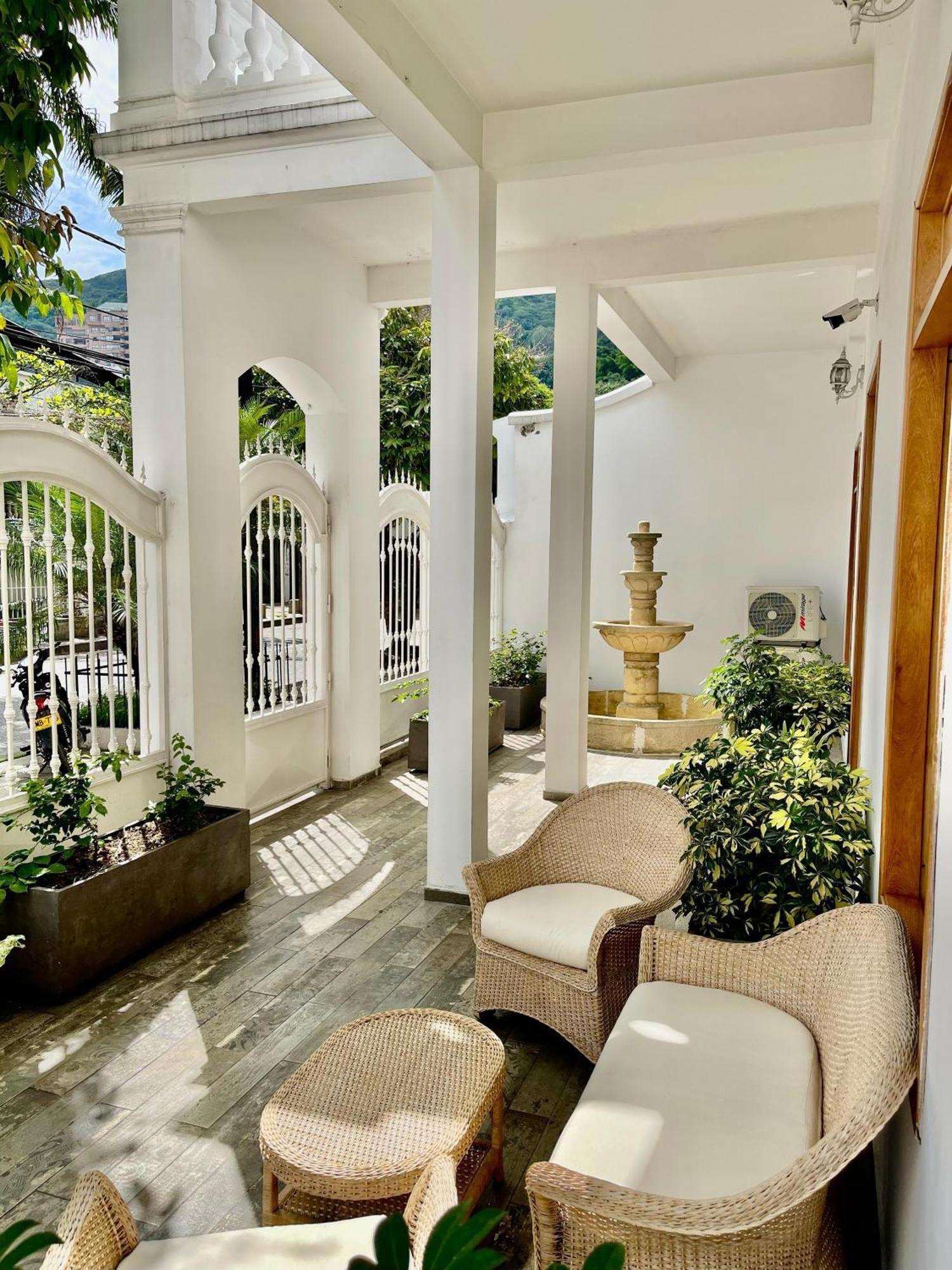 Hotel Cattaleya City Cali Exterior photo
